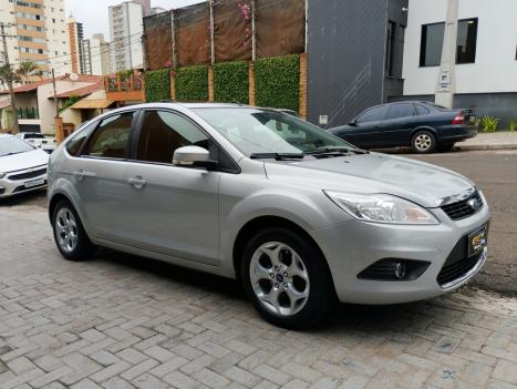 FORD Focus Hatch 2.0 16V 4P FLEX TITANIUM AUTOM�TICO, Foto 2