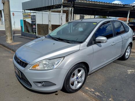 FORD Focus Hatch 2.0 16V 4P FLEX AUTOM�TICO, Foto 3