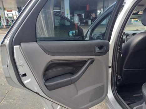 FORD Focus Hatch 2.0 16V 4P FLEX AUTOM�TICO, Foto 10