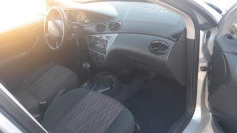 FORD Focus Hatch 2.0 16V 4P FLEX AUTOM�TICO, Foto 3