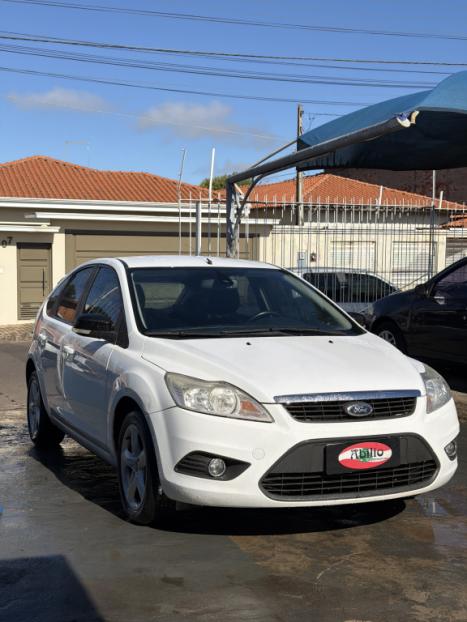 FORD Focus Hatch 2.0 16V 4P TITANIUM FLEX, Foto 2