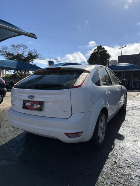 FORD Focus Hatch 2.0 16V 4P TITANIUM FLEX, Foto 3
