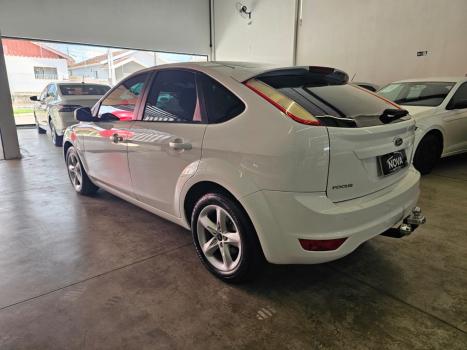 FORD Focus Hatch 2.0 16V 4P FLEX AUTOMÁTICO, Foto 6