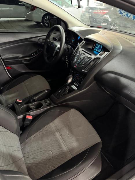 FORD Focus Sedan 1.6 16V 4P FLEX S POWERSHIFT AUTOMATIZADO, Foto 11