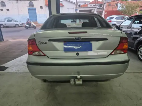 FORD Focus Sedan 1.6 4P, Foto 5