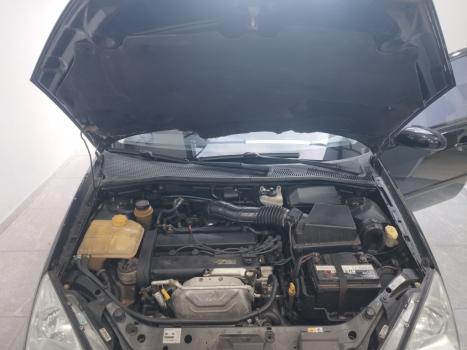 FORD Focus Sedan 2.0 16V 4P, Foto 5