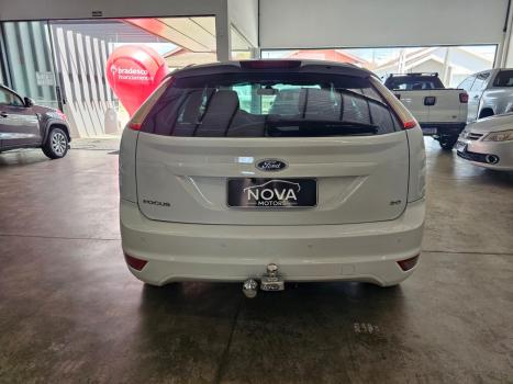 FORD Focus Sedan 2.0 16V 4P GLX AUTOMÁTICO, Foto 5