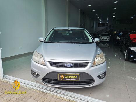 FORD Focus Sedan , Foto 2
