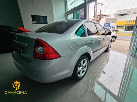 FORD Focus Sedan , Foto 4