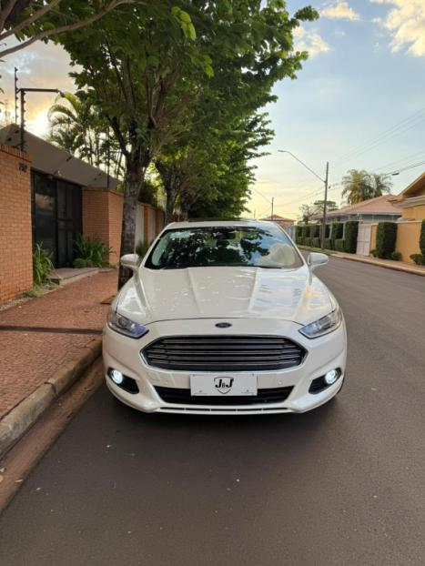 FORD Fusion 2.0 4P 16V TITANIUM AWD AUTOMÁTICO, Foto 3