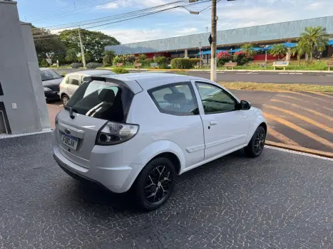 FORD Ka Hatch 1.0 12V 4P S FLEX, Foto 3 FORD Ka Hatch 1.0 12V 4P S FLEX, Foto 3