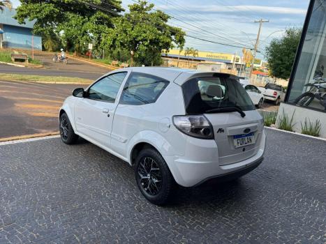 FORD Ka Hatch 1.0 12V 4P S FLEX, Foto 4 FORD Ka Hatch 1.0 12V 4P S FLEX, Foto 4