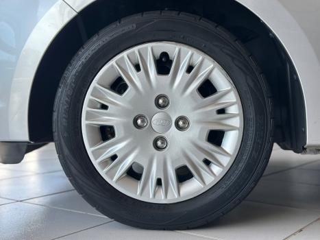 FORD Ka Hatch 1.5 12V 4P FLEX TI-VCT SE PLUS AUTOMTICO, Foto 12