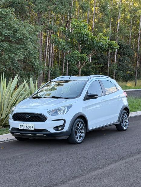 FORD Ka Hatch 1.5 12V 4P FLEX TI-VCT FREESTYLE AUTOM�TICO, Foto 1