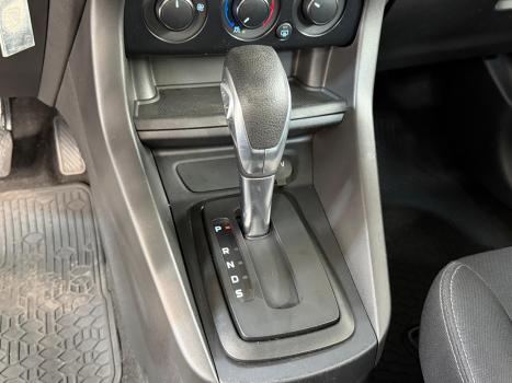 FORD Ka Hatch 1.5 12V 4P FLEX TI-VCT SE PLUS AUTOM�TICO, Foto 13