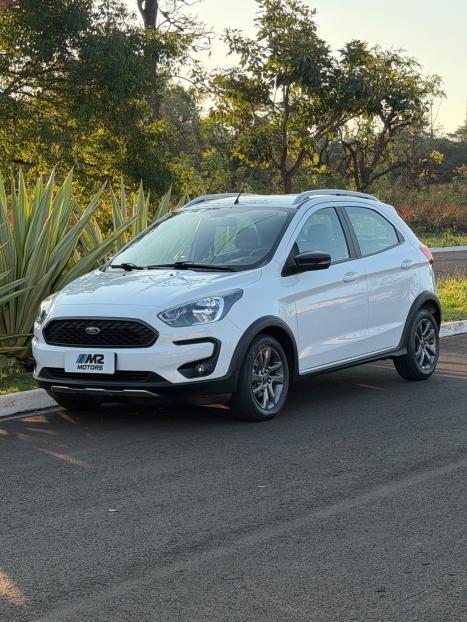 FORD Ka Hatch 1.5 12V 4P FLEX TI-VCT FREESTYLE AUTOMÁTICO, Foto 3