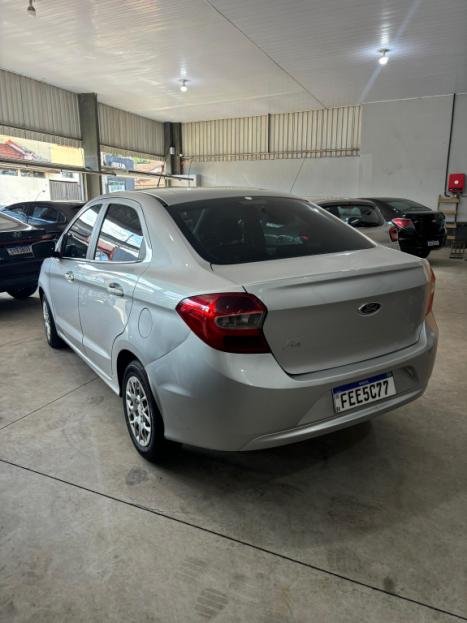 FORD Ka + Sedan 1.0 12V 4P TI-VCT SE PLUS FLEX, Foto 1