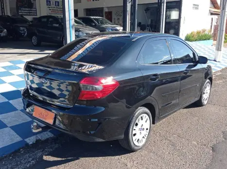 FORD Ka + Sedan 1.5 12V 4P FLEX TI-VCT SE PLUS AUTOMTICO, Foto 4