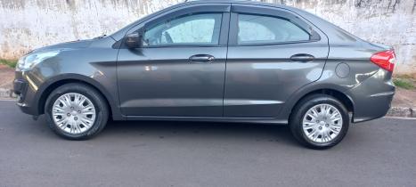 FORD Ka + Sedan 1.5 12V 4P FLEX TI-VCT SE AUTOM�TICO, Foto 3