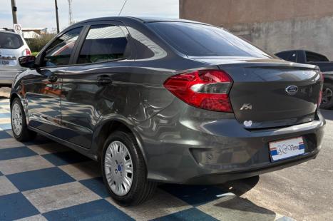 FORD Ka + Sedan 1.5 12V 4P FLEX TI-VCT SE AUTOM�TICO, Foto 3