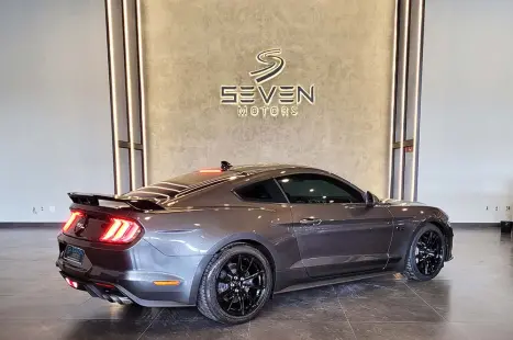 FORD Mustang 5.0 V8 32V GT COUP, Foto 8