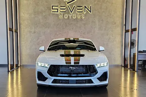 FORD Mustang 5.0 V8 32V GT COUP�, Foto 8