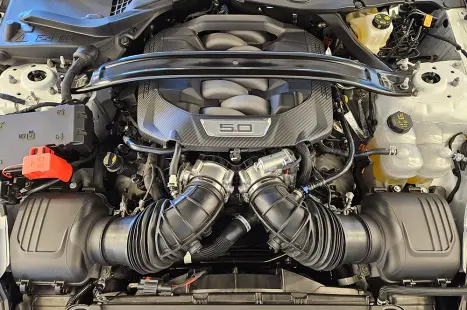 FORD Mustang 5.0 V8 32V GT COUP�, Foto 18