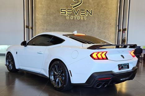 FORD Mustang 5.0 V8 32V GT COUP�, Foto 3