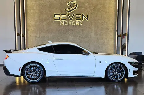 FORD Mustang 5.0 V8 32V GT COUP�, Foto 6