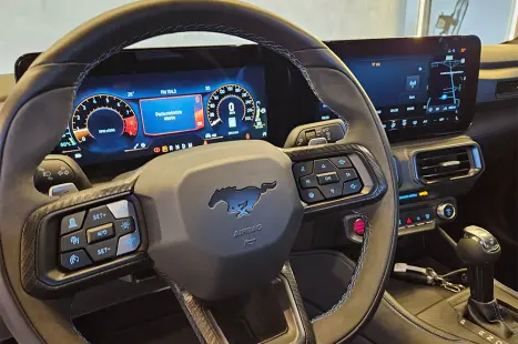 FORD Mustang 5.0 V8 32V GT COUP�, Foto 12