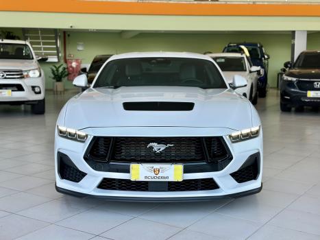 FORD Mustang 5.0 V8 PERFORMANCE SELECTSHIFT AUTOM�TICO, Foto 2