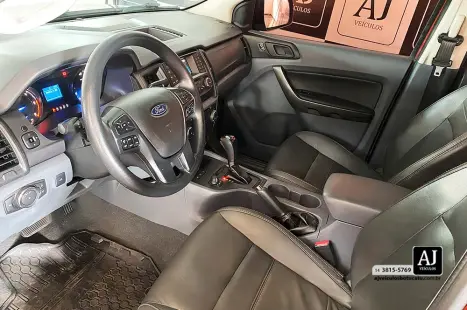 FORD Ranger 2.2 16V XLS DIESEL 4X4 CABINE DUPLA AUTOMÁTICO, Foto 9 FORD Ranger 2.2 16V XLS DIESEL 4X4 CABINE DUPLA AUTOMÁTICO, Foto 9