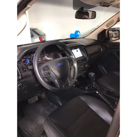 FORD Ranger 2.2 16V XLS DIESEL 4X4 CABINE DUPLA, Foto 12