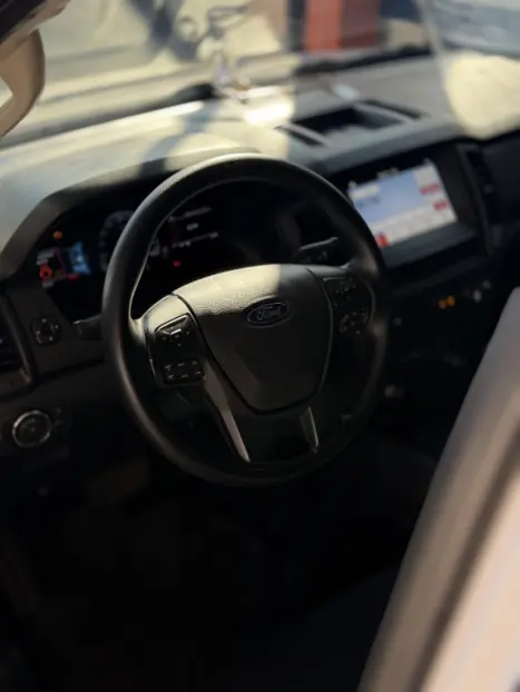 FORD Ranger 2.2 16V XLS DIESEL CABINE DUPLA AUTOM�TICO, Foto 7