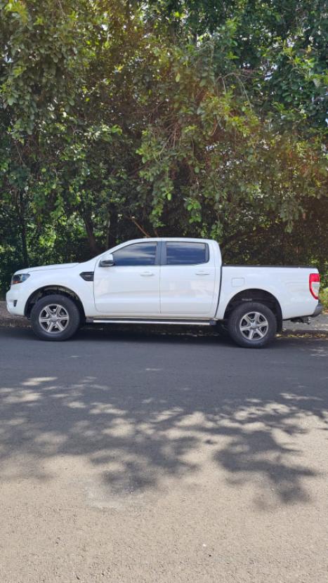 FORD Ranger 2.2 16V XLS DIESEL CABINE DUPLA AUTOM�TICO, Foto 5