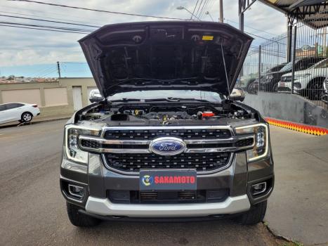 FORD Ranger 3.0 16V 4X4 LIMITED DIESEL CABINE DUPLA, Foto 17