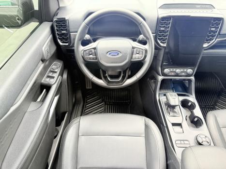 FORD Ranger 3.0 V6 4X4 LIMITED PLUS TURBO DIESEL CABINE DUPLA AUTOM�TICO, Foto 10