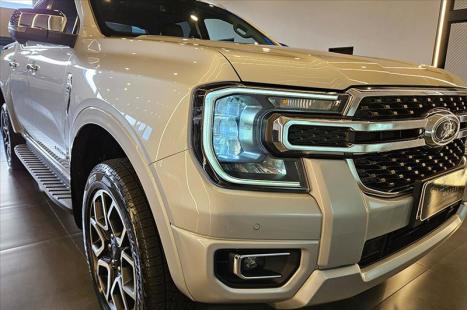 FORD Ranger 3.0 V6 4X4 LIMITED TURBO DIESEL CABINE DUPLA AUTOM�TICO, Foto 10
