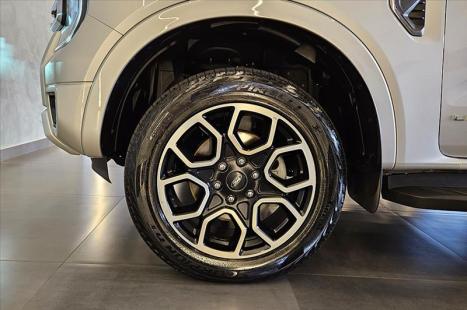 FORD Ranger 3.0 V6 4X4 LIMITED TURBO DIESEL CABINE DUPLA AUTOM�TICO, Foto 12