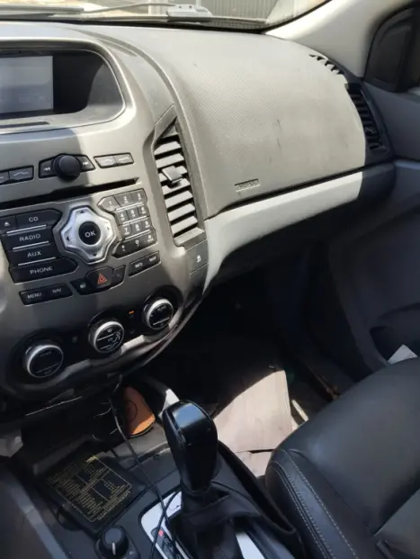 FORD Ranger 3.2 20V XLT 4X4 CABINE DUPLA TURBO DIESEL, Foto 5