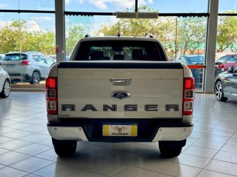 FORD Ranger 3.2 20V CABINE DUPLA 4X4 LIMITED PLUS TURBO DIESEL AUTOM�TICO, Foto 5