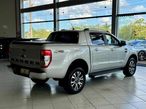 FORD Ranger 3.2 20V CABINE DUPLA 4X4 LIMITED PLUS TURBO DIESEL AUTOM�TICO, Foto 6
