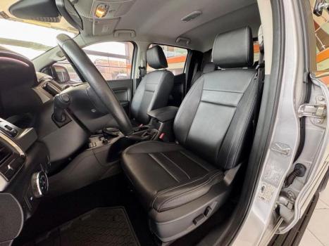 FORD Ranger 3.2 20V CABINE DUPLA 4X4 LIMITED PLUS TURBO DIESEL AUTOM�TICO, Foto 9