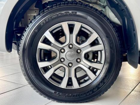 FORD Ranger 3.2 20V CABINE DUPLA 4X4 LIMITED PLUS TURBO DIESEL AUTOM�TICO, Foto 11