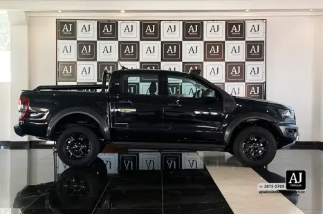 FORD Ranger 3.2 20V CABINE DUPLA 4X4 STORM TURBO DIESEL AUTOM�TICO, Foto 4