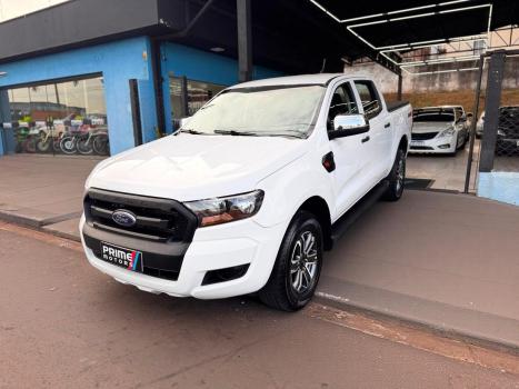 FORD Ranger 3.2 20V CABINE DUPLA 4X4 LIMITED PLUS TURBO DIESEL AUTOM�TICO, Foto 2