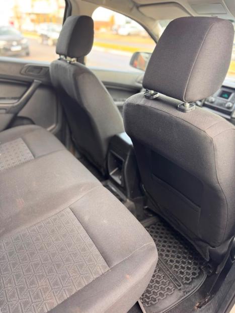 FORD Ranger 3.2 20V CABINE DUPLA 4X4 LIMITED PLUS TURBO DIESEL AUTOM�TICO, Foto 10