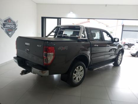 FORD Ranger 3.2 20V XLT 4X4 CABINE DUPLA TURBO DIESEL AUTOM�TICO, Foto 3