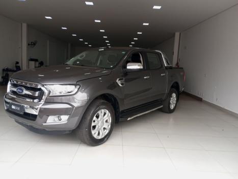 FORD Ranger 3.2 20V XLT 4X4 CABINE DUPLA TURBO DIESEL AUTOM�TICO, Foto 4