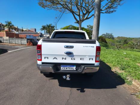 FORD Ranger 3.2 20V CABINE DUPLA 4X4 LIMITED TURBO DIESEL AUTOMÁTICO, Foto 9